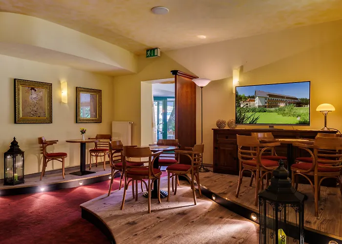 فندق Waldhotel Vogtland