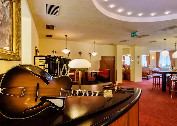 Waldhotel Vogtland فندق 3*