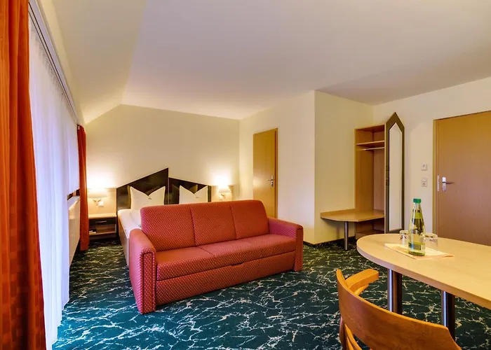 Waldhotel Vogtland فندق